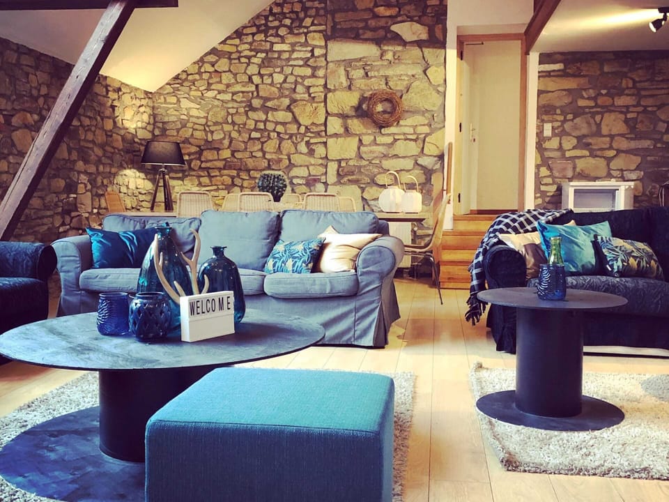 House | Living room | TV