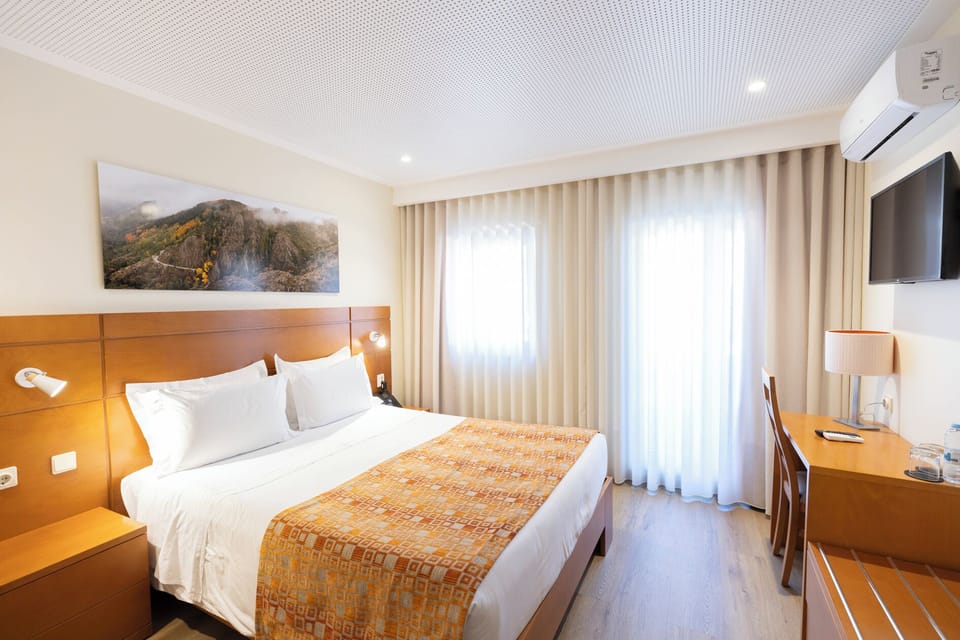 In-room safe, desk, blackout drapes, free WiFi