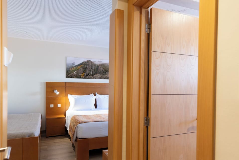 Family Room | In-room safe, desk, blackout drapes, free WiFi
