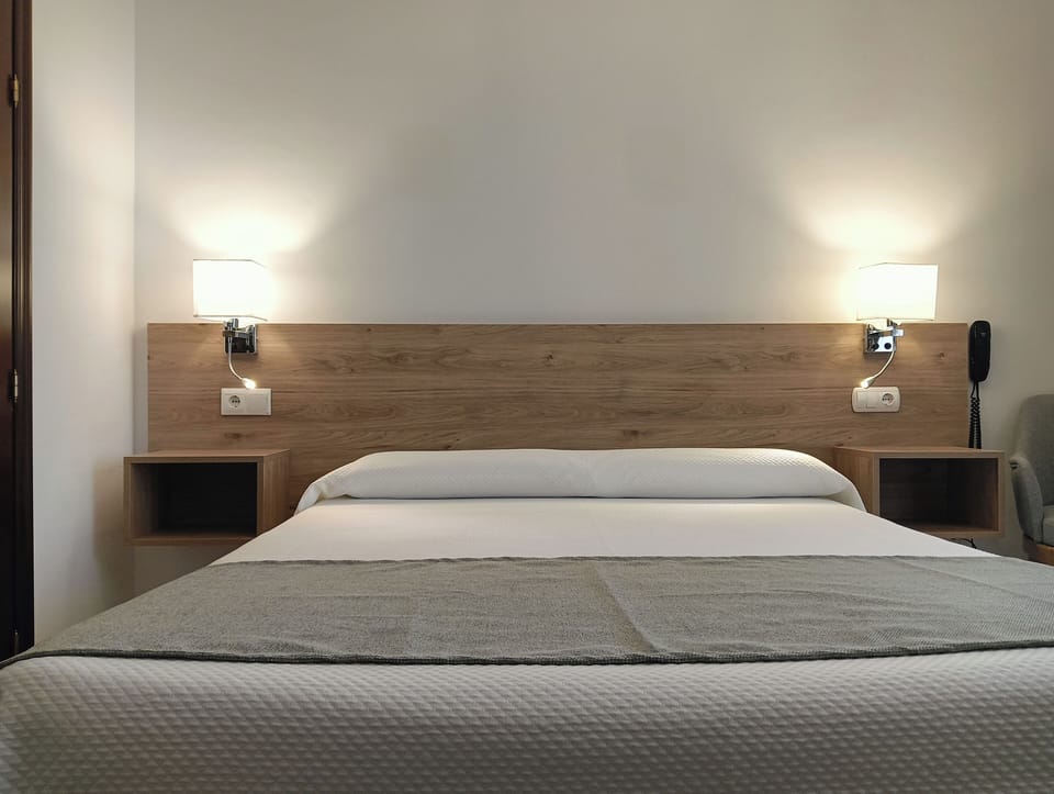 Double Room | Free minibar, in-room safe, desk, blackout drapes