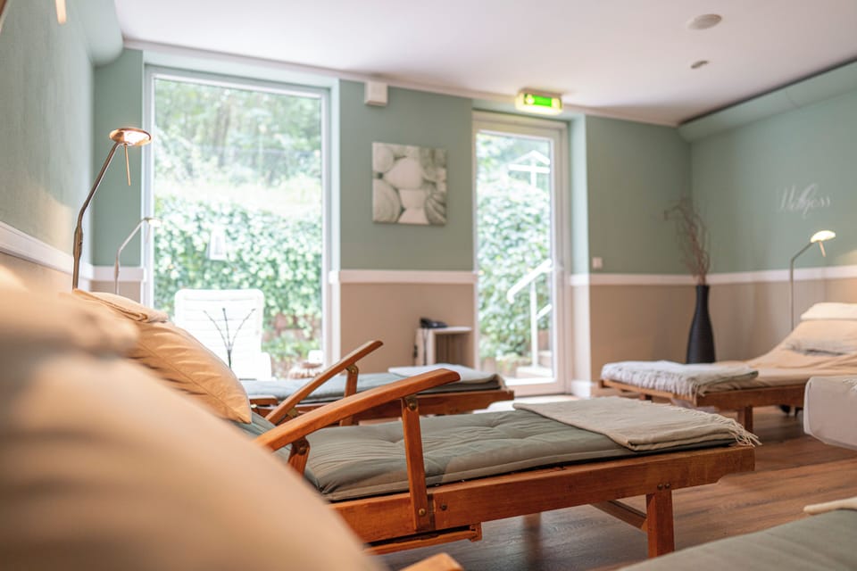 Sauna, steam room, body treatments, body scrubs, facials