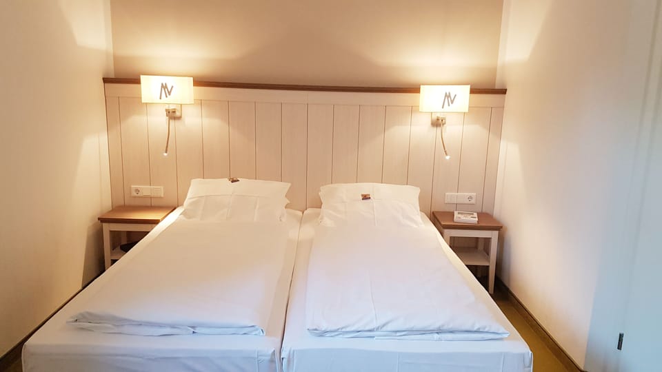 Superior Double Room | Minibar, in-room safe, desk, cribs/infant beds