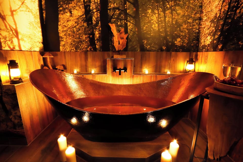 Sauna, steam room, body treatments, hydrotherapy, aromatherapy