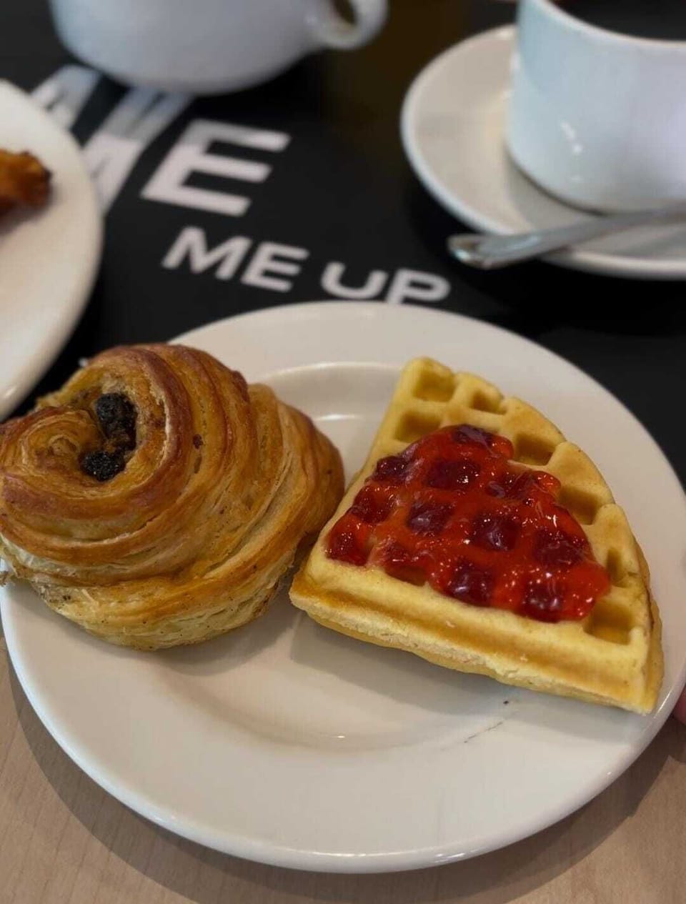 Daily buffet breakfast for a fee