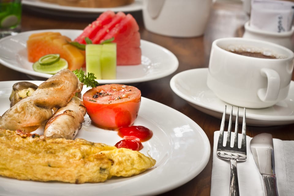 Free daily buffet breakfast