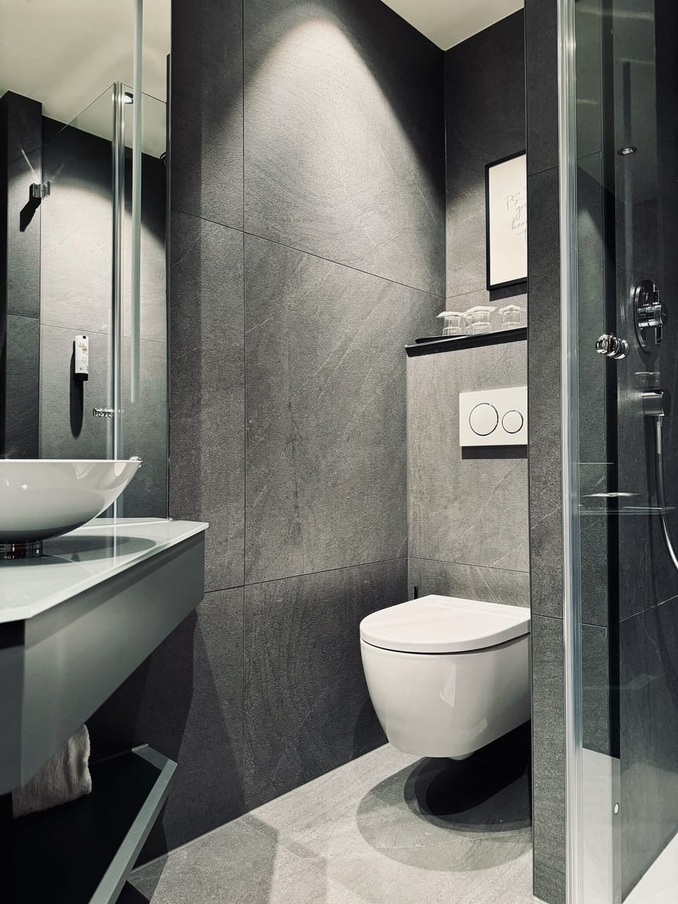 Shower, free toiletries, hair dryer, towels
