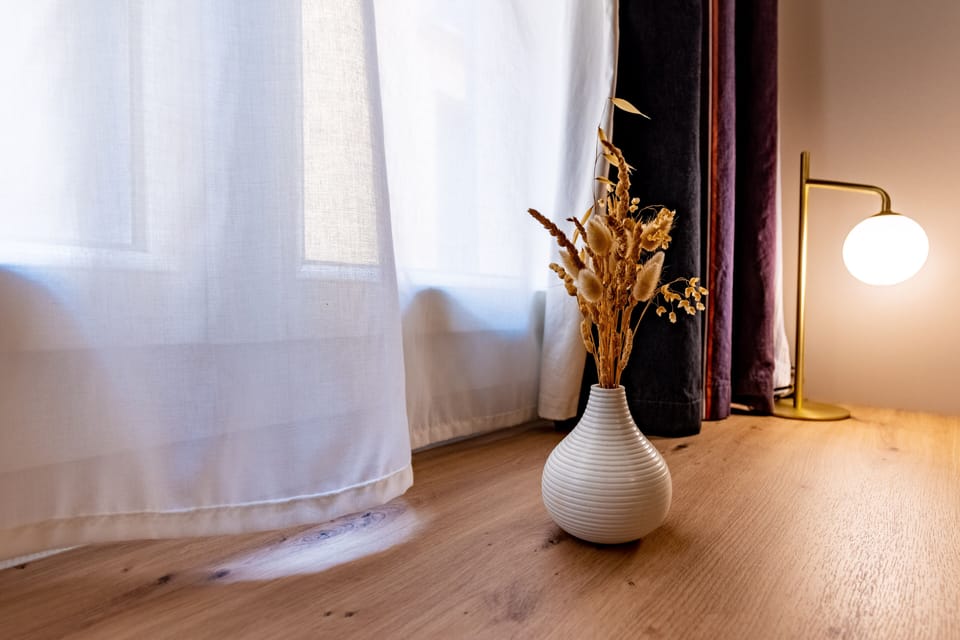 Standard Double Room | Minibar, in-room safe, desk, soundproofing