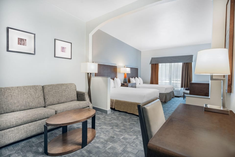 Suite, 2 Double Beds, Non Smoking | In-room safe, desk, laptop workspace, blackout drapes