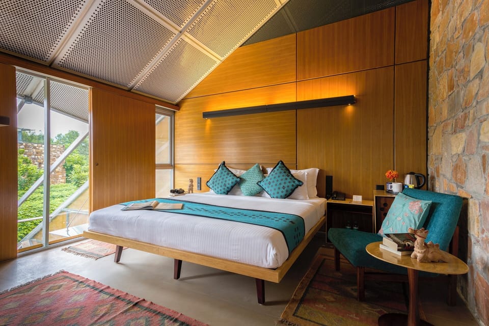 Villa Mezz | Premium bedding, minibar, in-room safe, desk