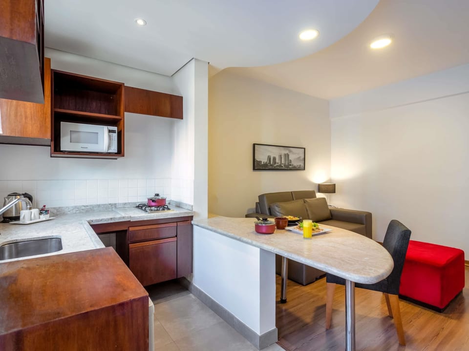 Minibar, in-room safe, desk, laptop workspace
