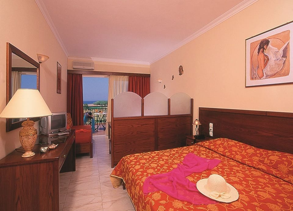 Iron/ironing board, free cribs/infant beds, free WiFi