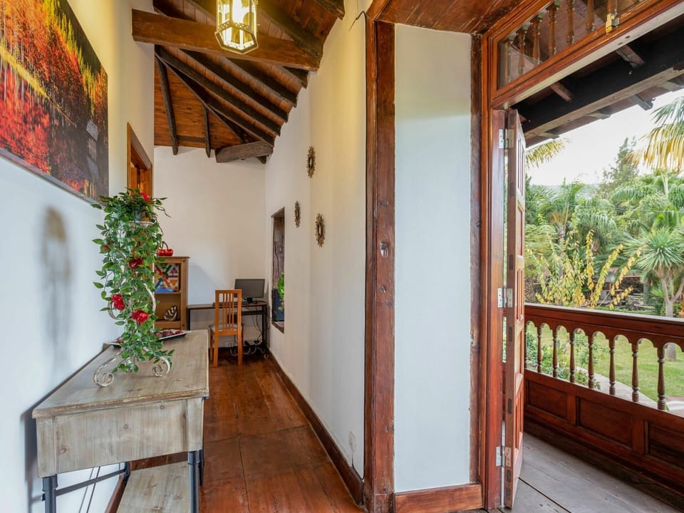 Property, Building, Plant, Wood, Interior Design, Architecture, Floor, Porch, Wood Stain, Wall