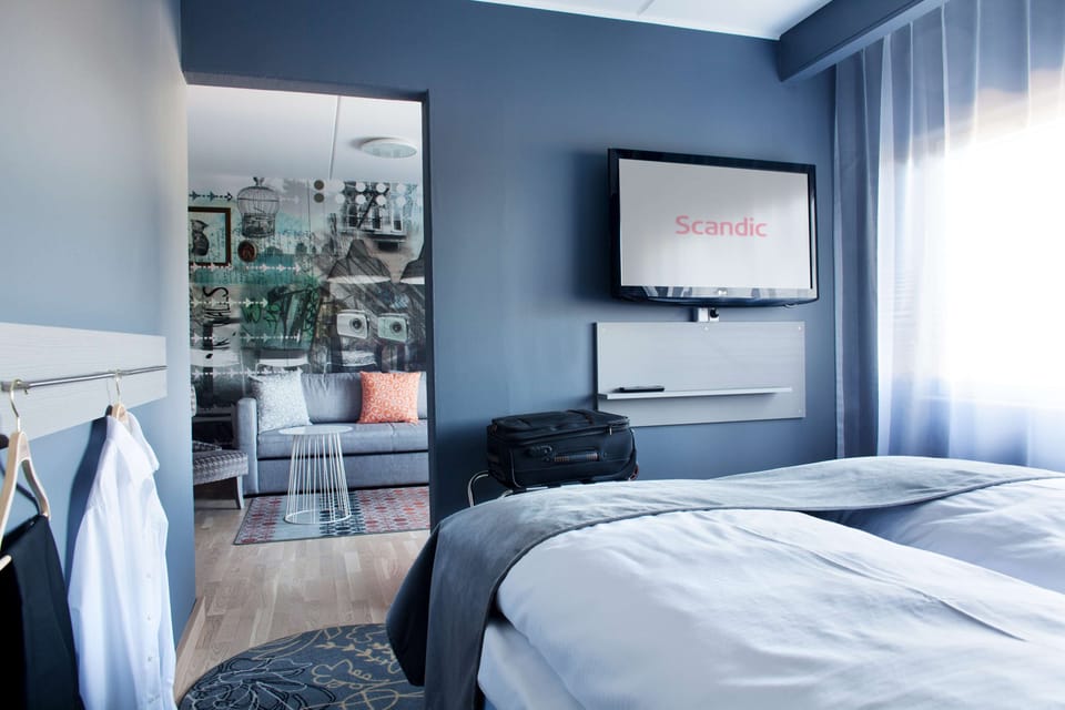 Junior Suite | Blackout drapes, iron/ironing board, free WiFi, bed sheets