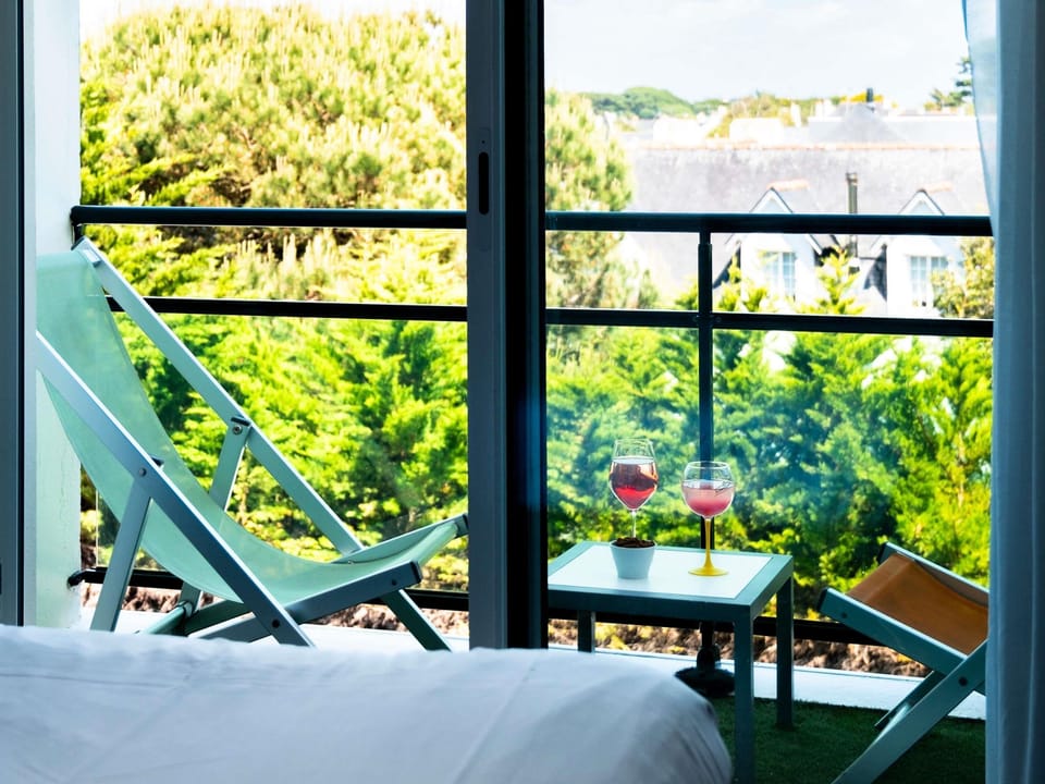 Standard Double Room, 1 Double Bed | Premium bedding, desk, soundproofing, free WiFi