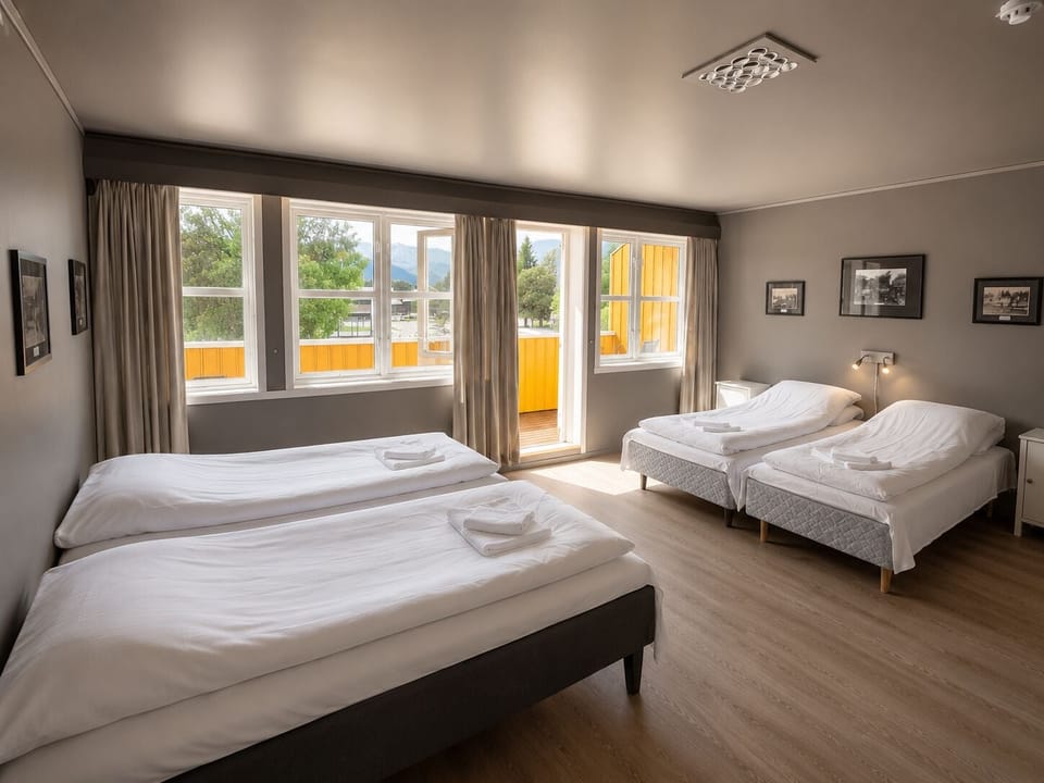 Family Quadruple Room | Desk, laptop workspace, WiFi (free), individually decorated