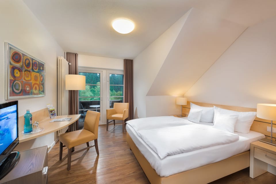Economy Double Room | Desk, free WiFi, wheelchair access