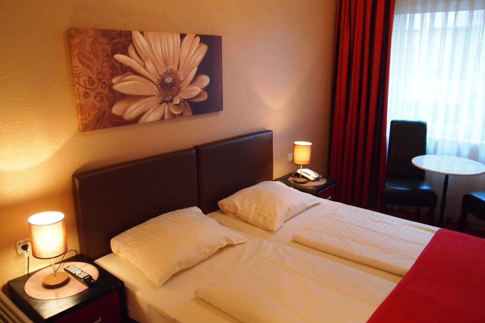 In-room safe, desk, soundproofing, iron/ironing board