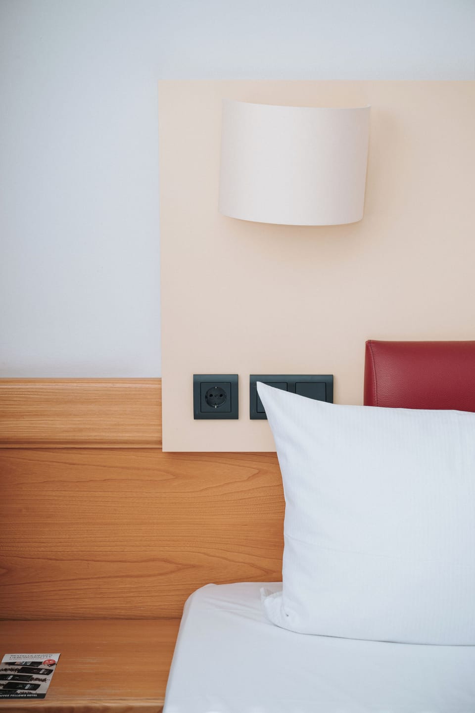 Basic Double Room | Desk, laptop workspace, soundproofing, free WiFi