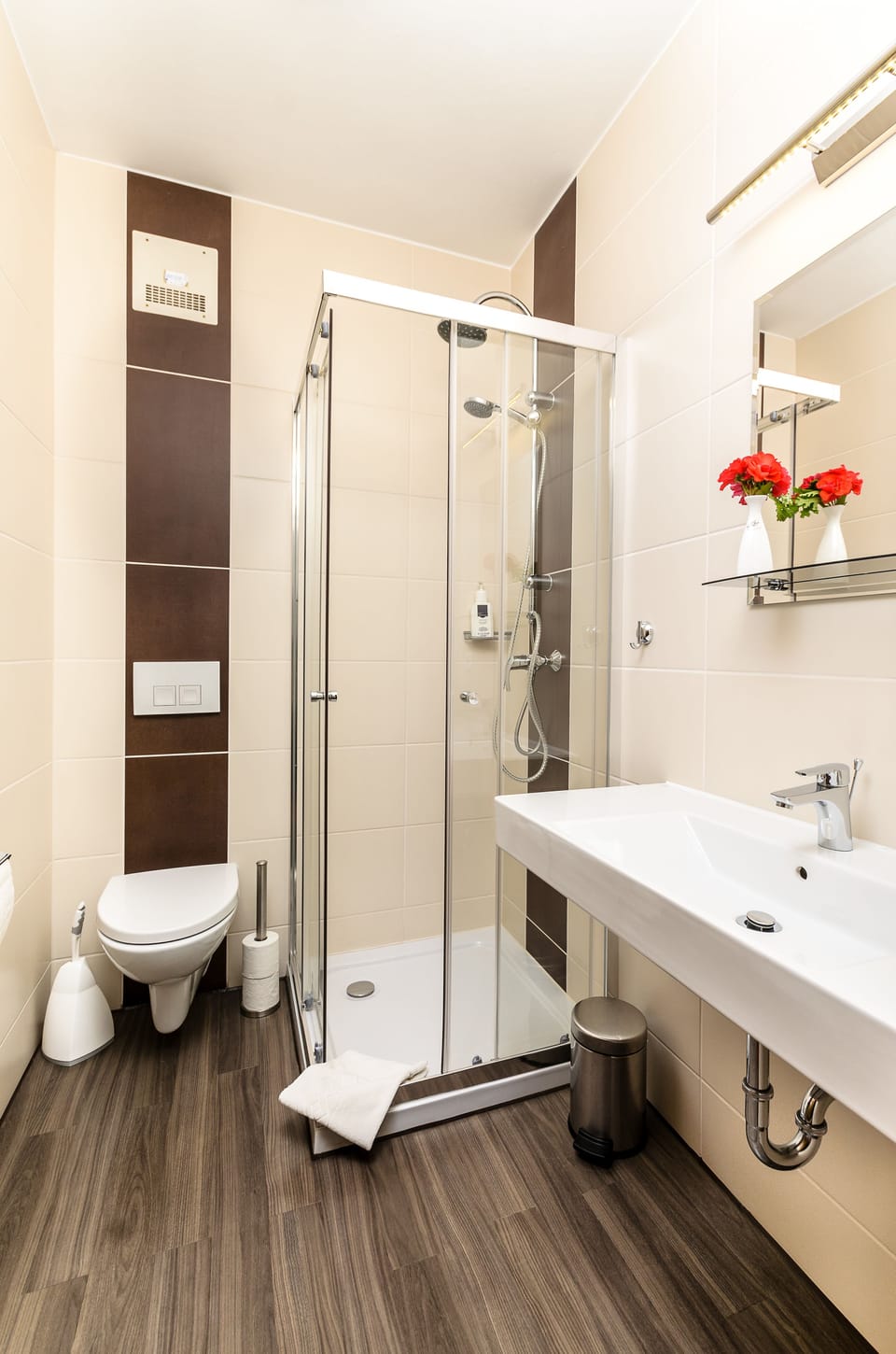 Free toiletries, hair dryer, towels