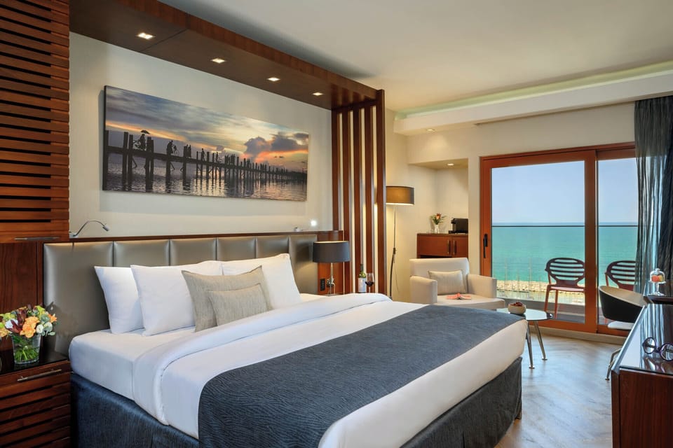 Royal Executive Room Partial Sea View | View from room