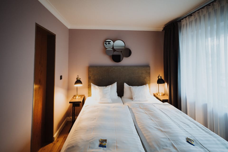 In-room safe, desk, rollaway beds, free WiFi