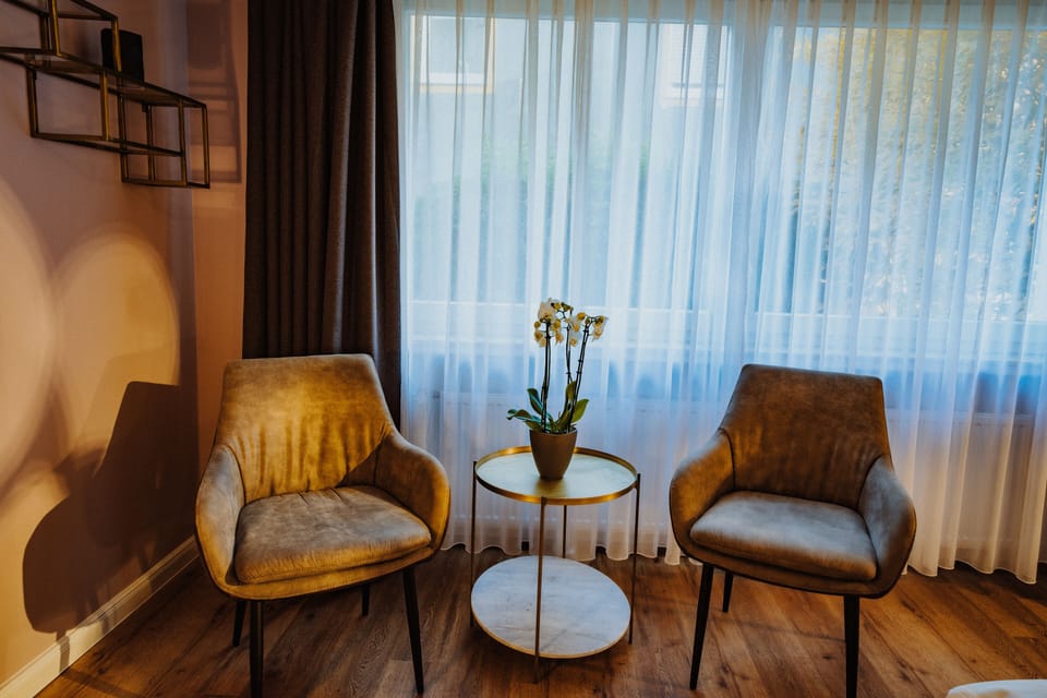 In-room safe, desk, rollaway beds, free WiFi