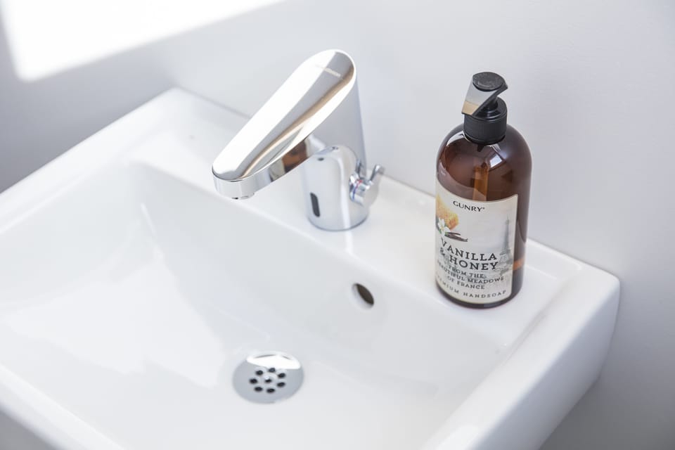 Shower, towels, soap, shampoo