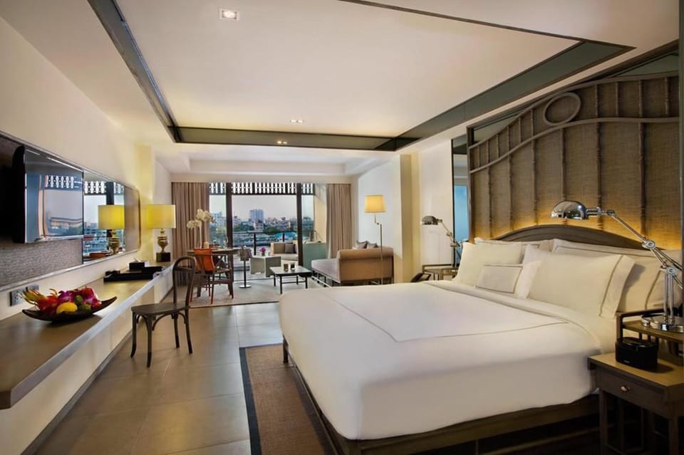 Premium Riva Room, Balcony, River view | Minibar, in-room safe, free WiFi, bed sheets