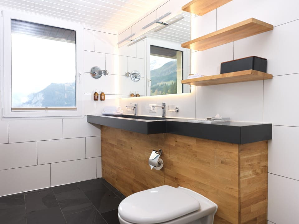 Double Room, Balcony, Mountain View (Jungfrau) | Minibar, in-room safe, individually decorated, individually furnished