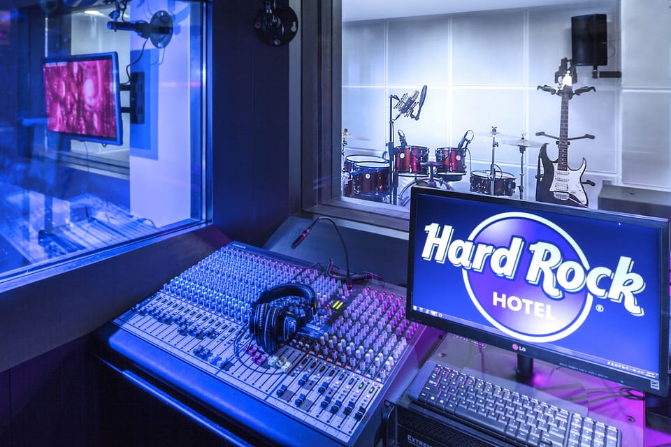 Karaoke room