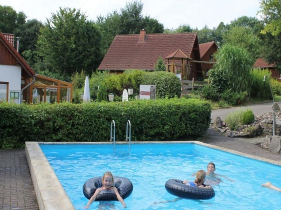 Apartment | Pool | Outdoor pool