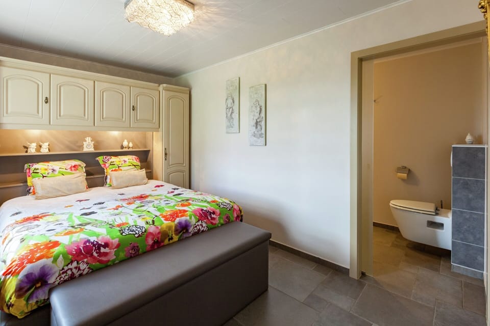 House | 1 bedroom, bed sheets