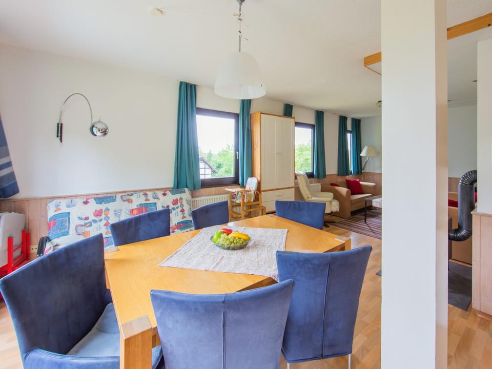 Apartment | Dining