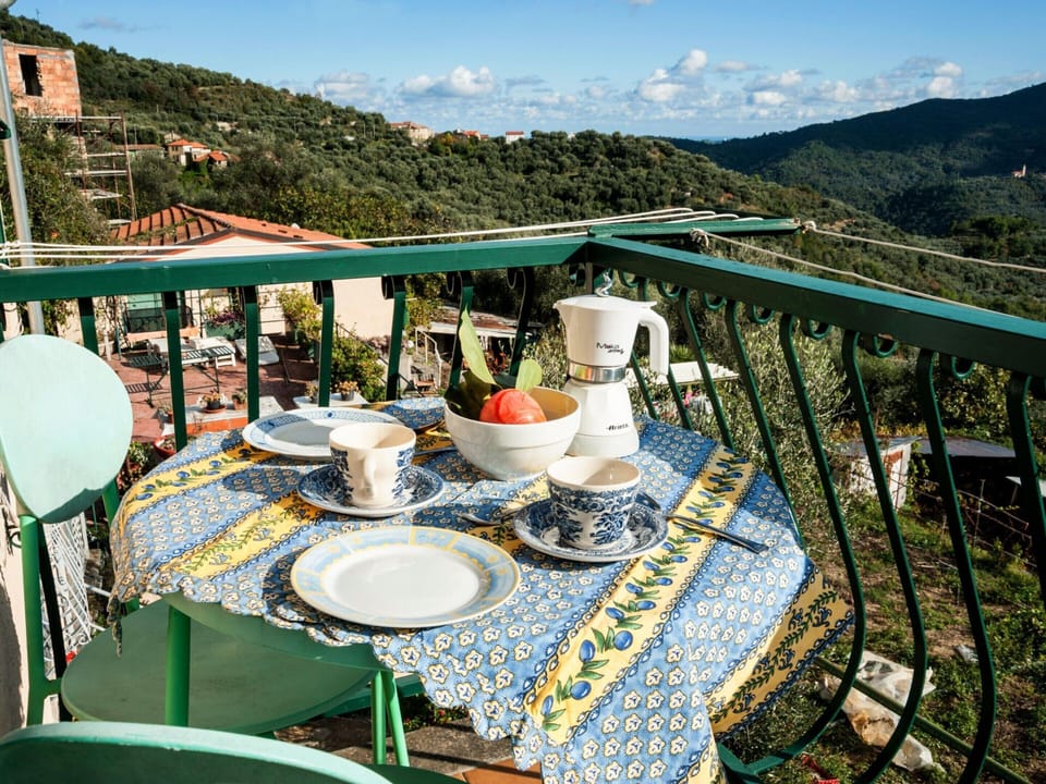 House | Dining