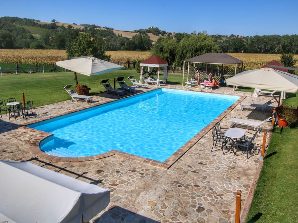 Apartment | Pool | Outdoor pool