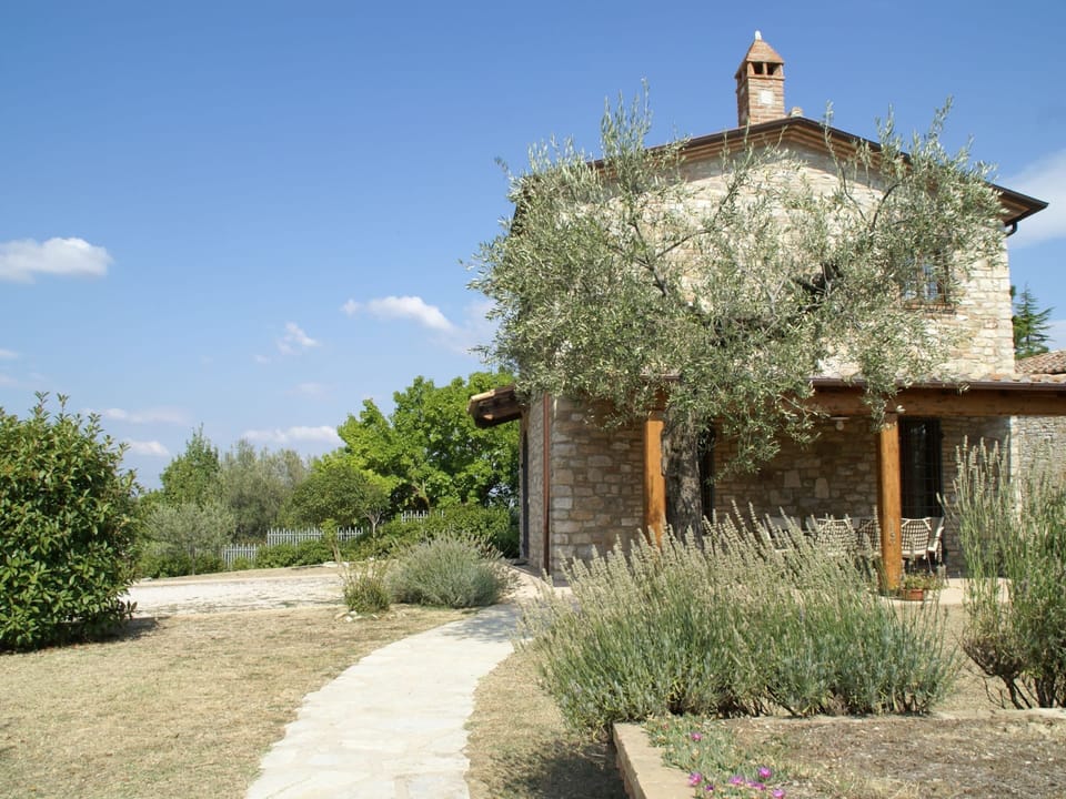 Villa | Exterior