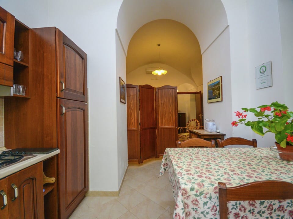 House | Dining
