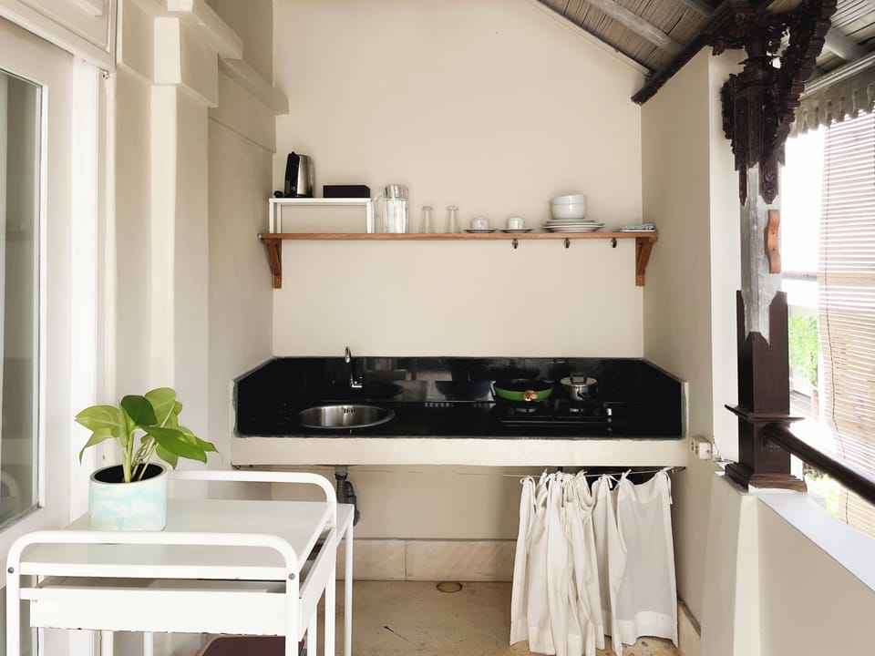Private kitchenette