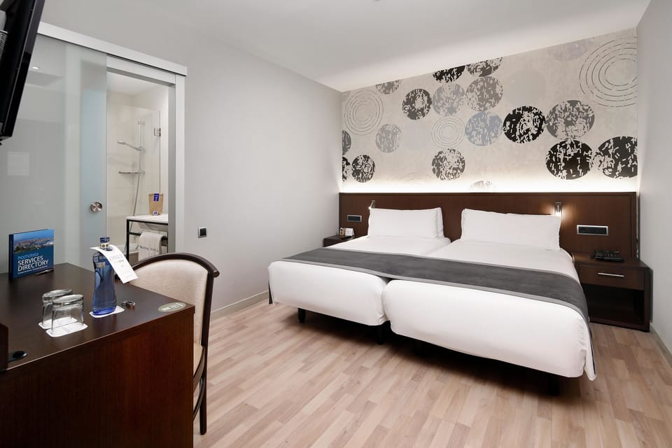 Minibar, in-room safe, desk, blackout drapes