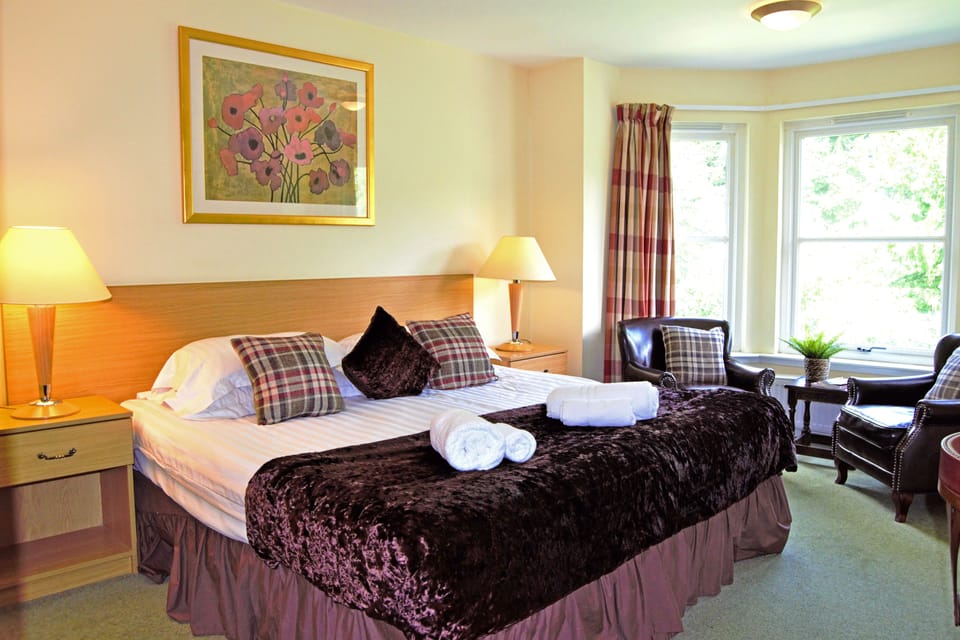 Superior Double Room | Desk, iron/ironing board, free WiFi, bed sheets
