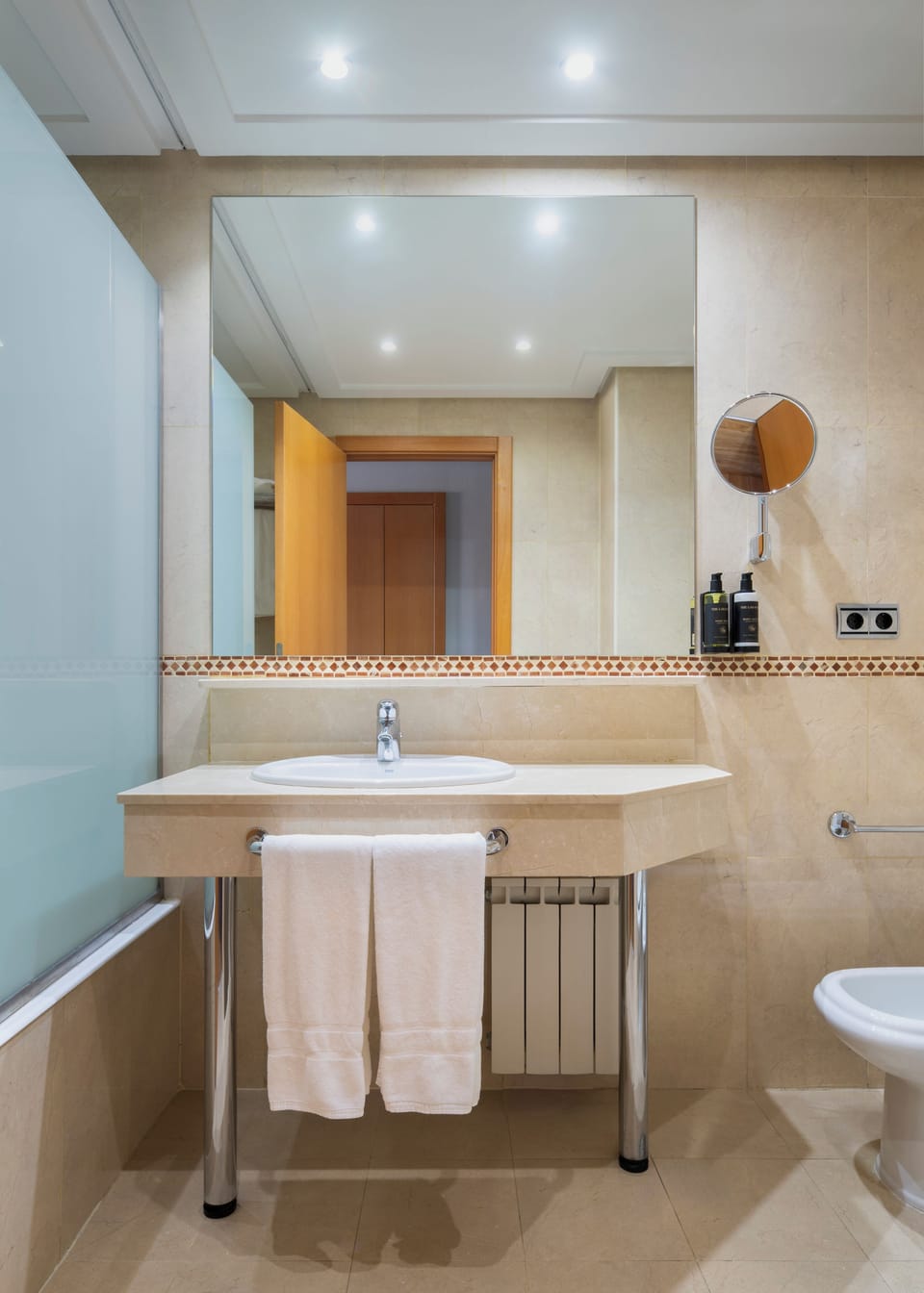 Free toiletries, hair dryer, bidet, towels
