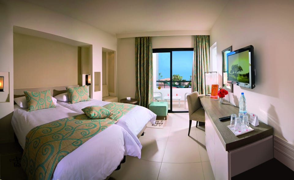 Minibar, in-room safe, blackout drapes, free WiFi