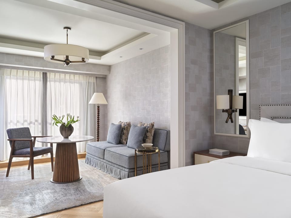 Premium bedding, minibar, in-room safe, desk