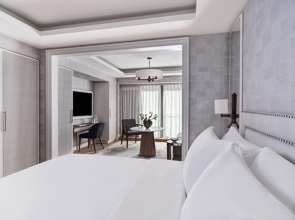 Premium bedding, minibar, in-room safe, desk