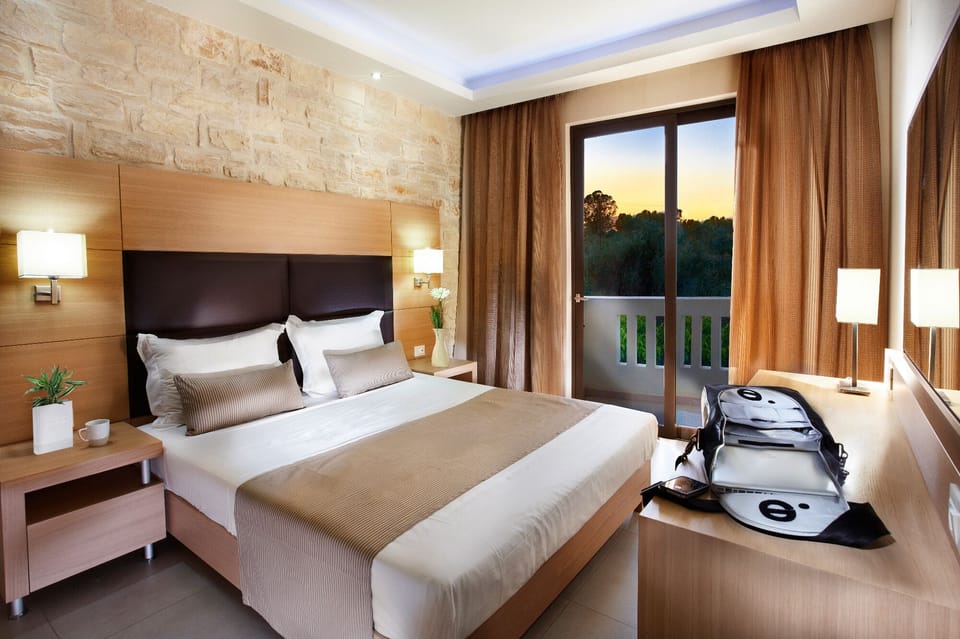 One Bedroom Apartment | In-room safe, individually decorated, blackout drapes, soundproofing