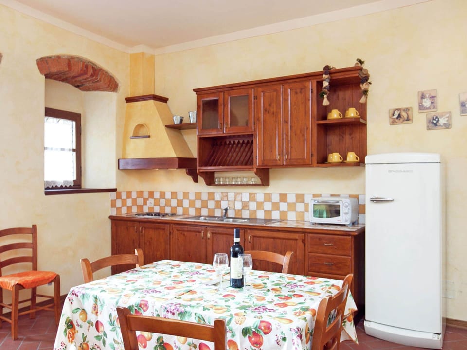 House | Private kitchen | Highchair