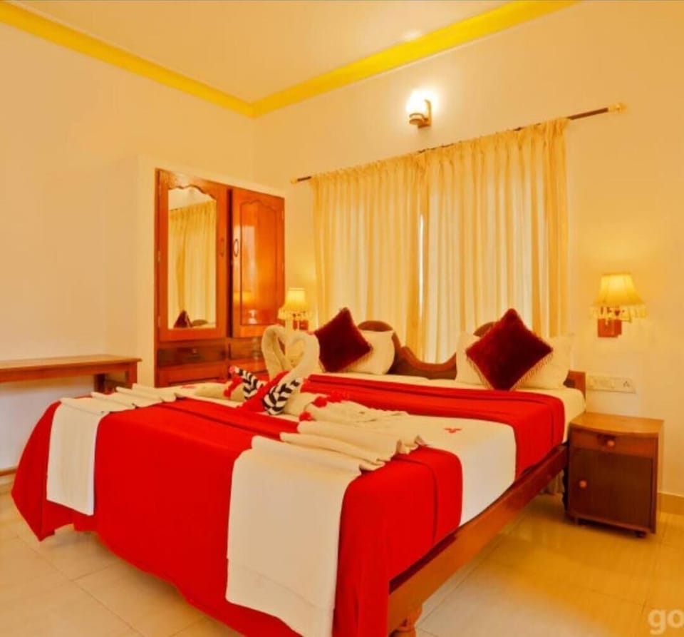 1 bedroom, premium bedding, individually furnished, desk