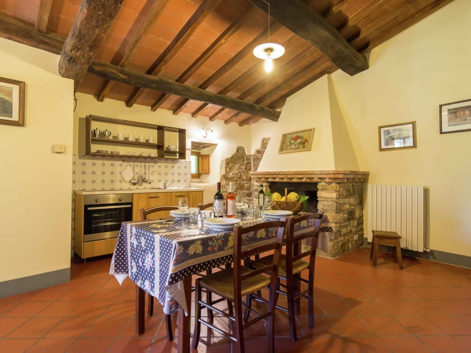House | Dining