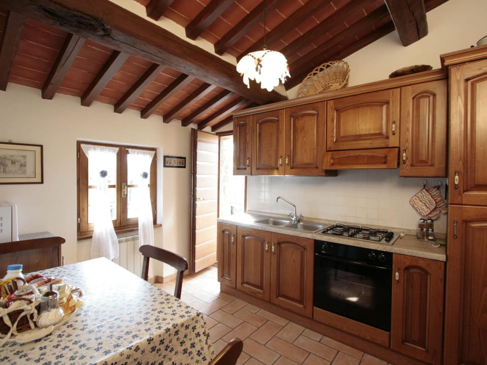 House | Private kitchen | Highchair