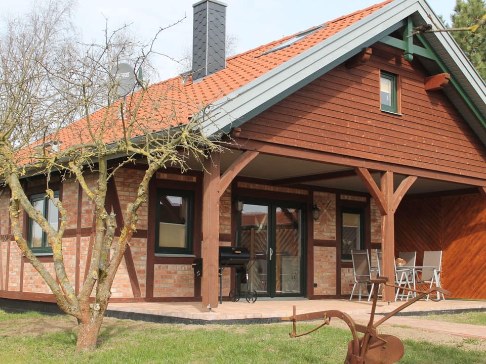 House | Exterior